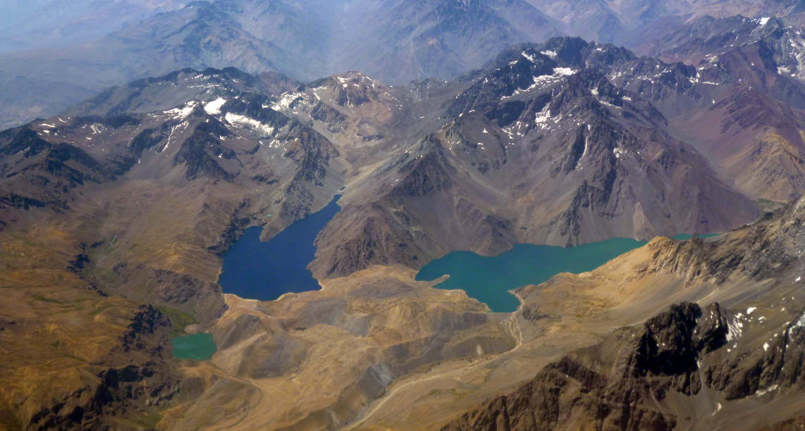 Laguna_Negra_y_Embalse_El_Yeso